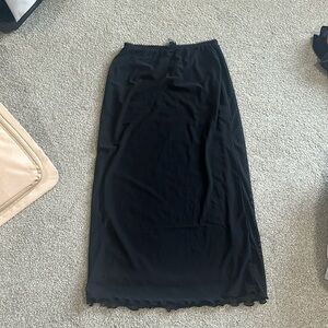 Size small black maxi skirt from Forever 21